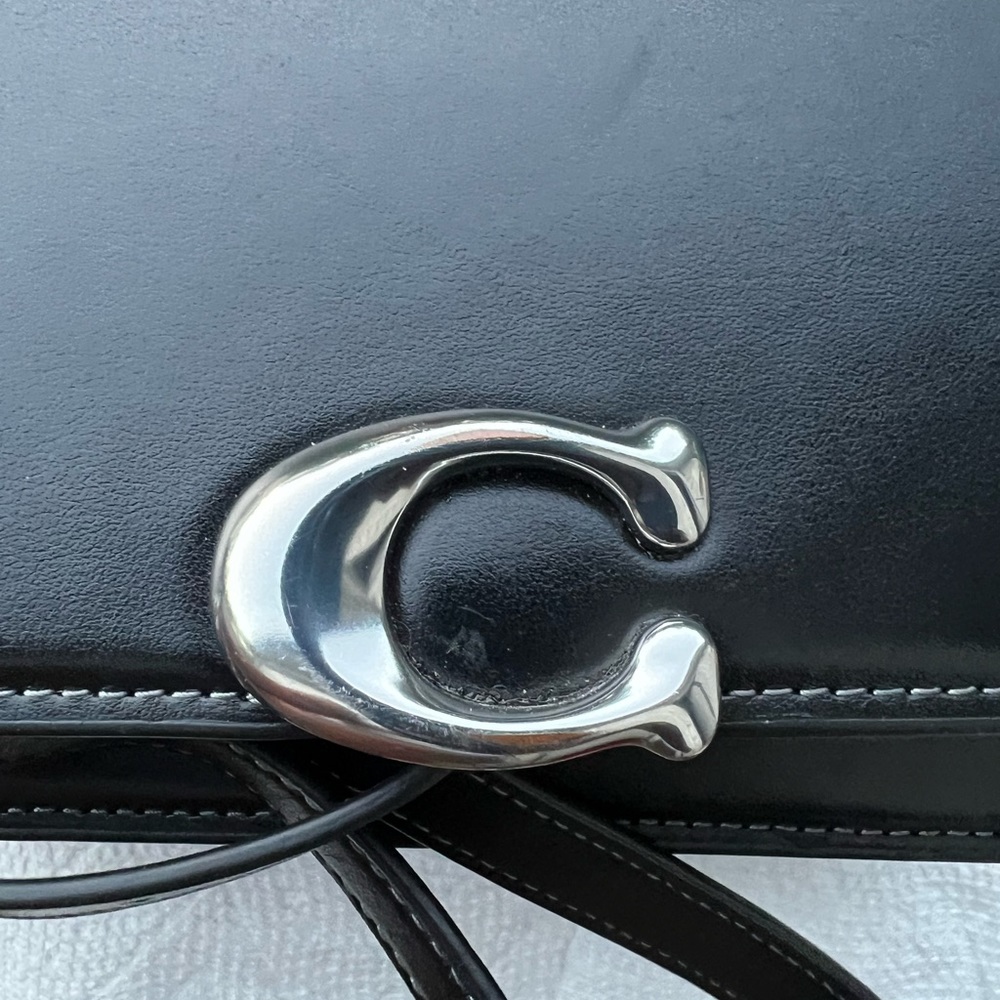 Coach BANDIT NWOT Elevated Luxe Leather Handbag smoke-free environment - Picture 3 of 12